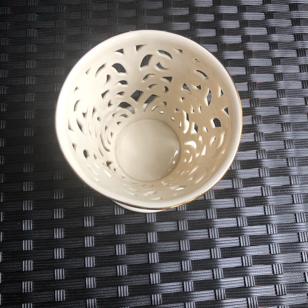 Lenox dish - Picture 2 of 7